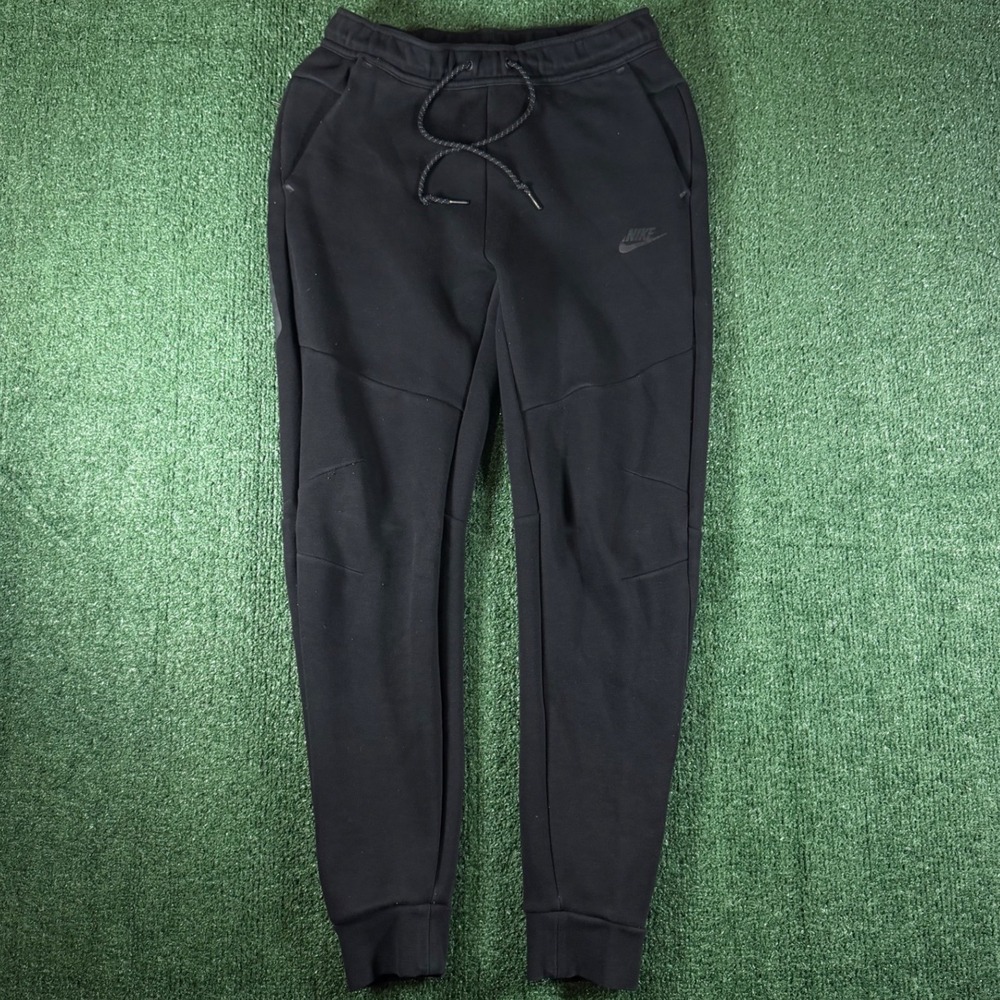 Nike Tech Fleece Joggers Men Size M Black Good Tapered Sweatpants CU4495-010